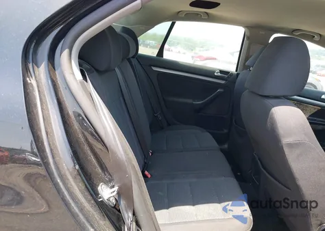 2010 Volkswagen Jetta S from USA, damaged, VIN 3VWJZ7AJ9AM002013